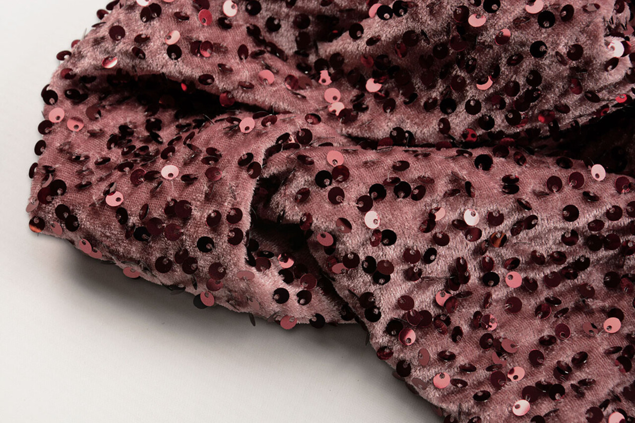 Pailletten auf Samt Puderrosa