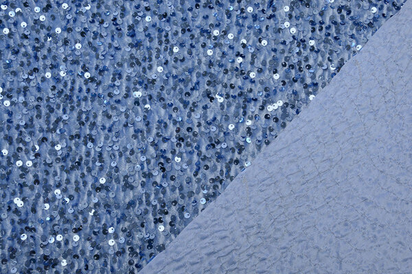 Lentejuelas sobre Terciopelo Azul Claro Lentejuelas sobre Terciopelo Azul Claro