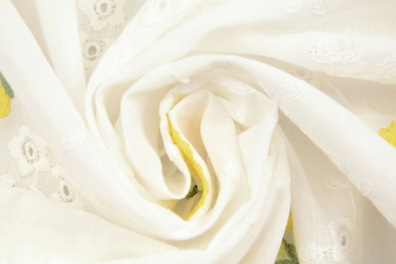 Broderie Katoen Bloem Kaylee Geel Broderie Katoen Bloem Kaylee Geel
