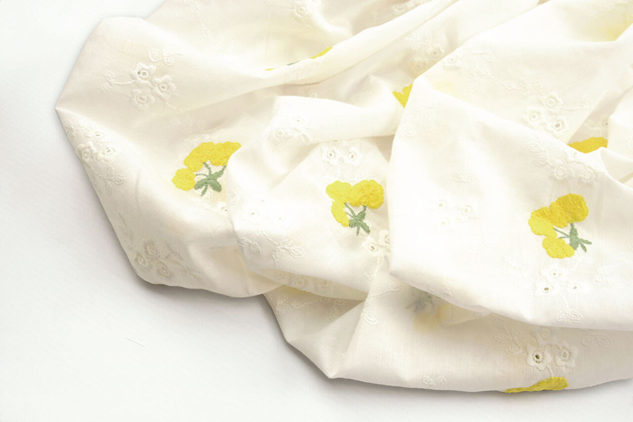 Broderie Katoen Bloem Kaylee Geel Broderie Katoen Bloem Kaylee Geel