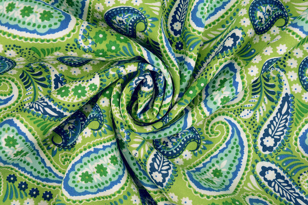 100% Viscose Yingi Paisley Groen Blauw