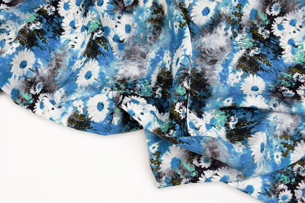 100% Viscose Daisy Blue