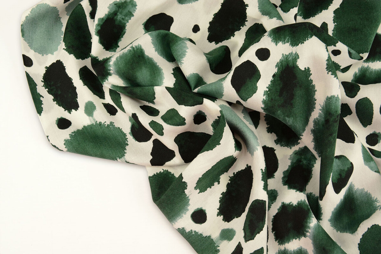 100% Viscose Swati Vlekken Flessengroen