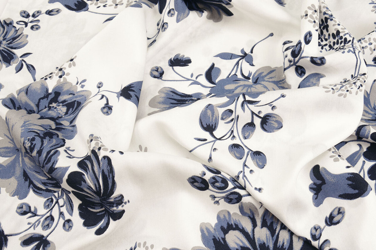 100% Viskose Yawasi Marineblau