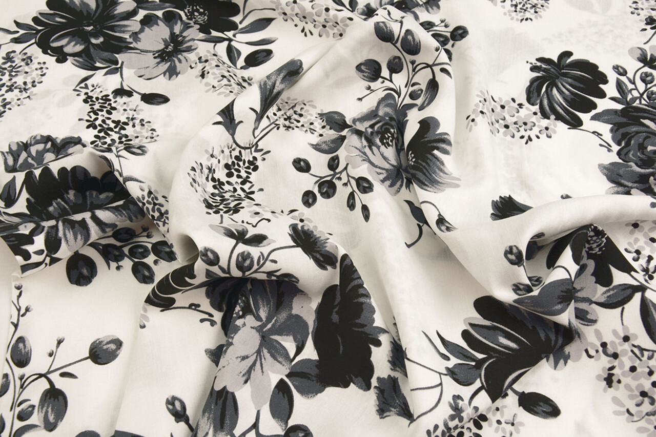 100% Viscose Yawasi Grey Black