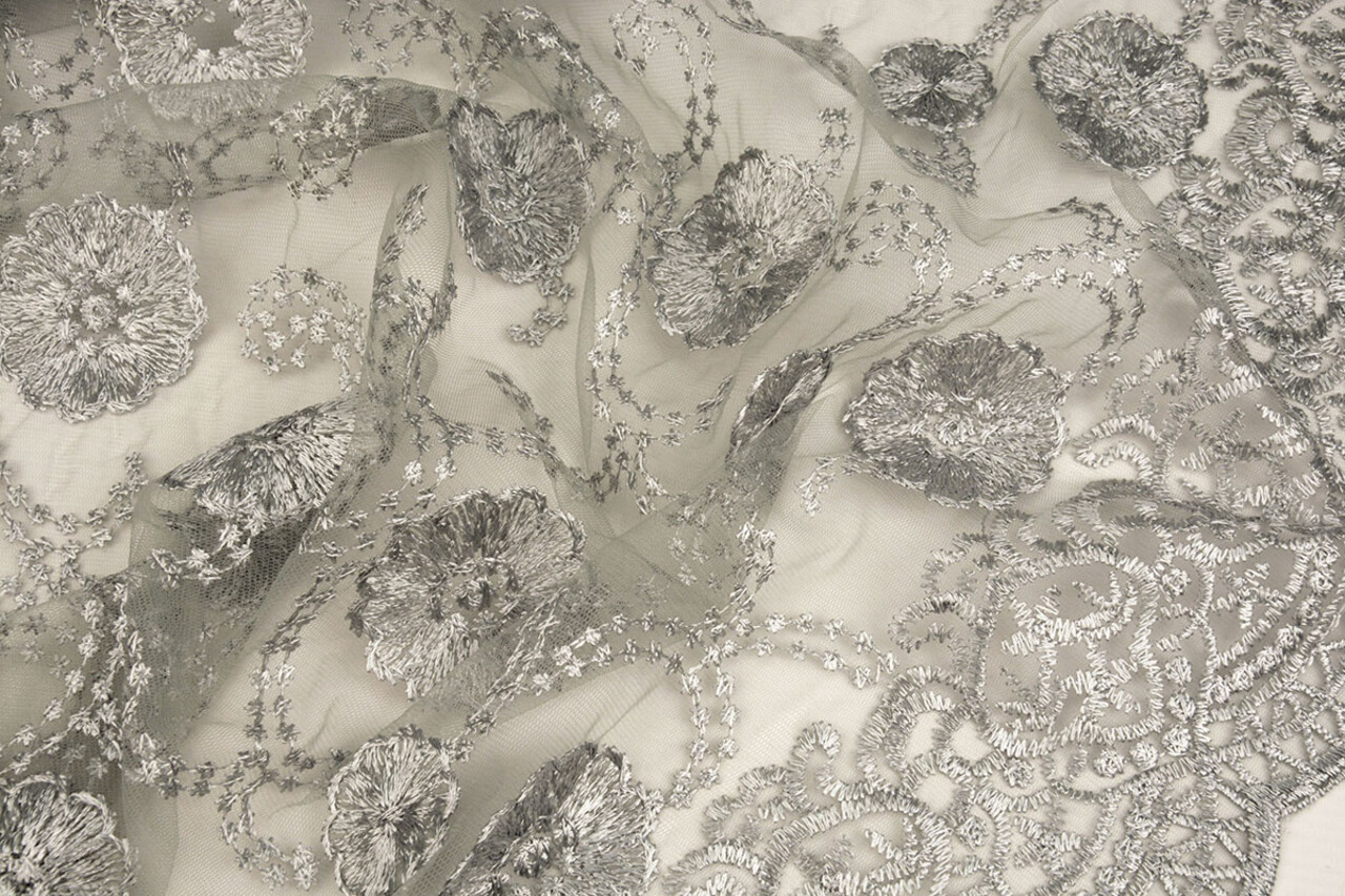 Mesh Embroidered Francesca Light Grey