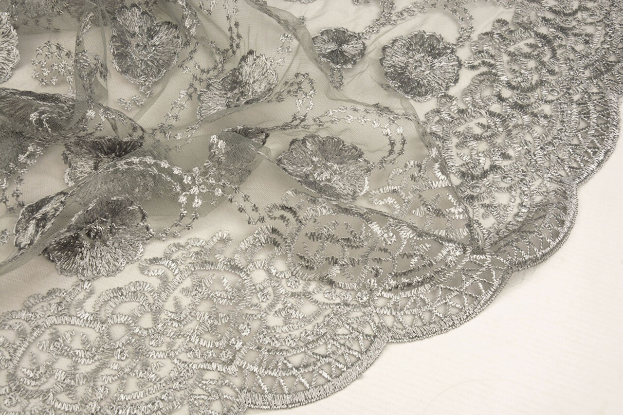 Mesh Embroidered Francesca Light Grey