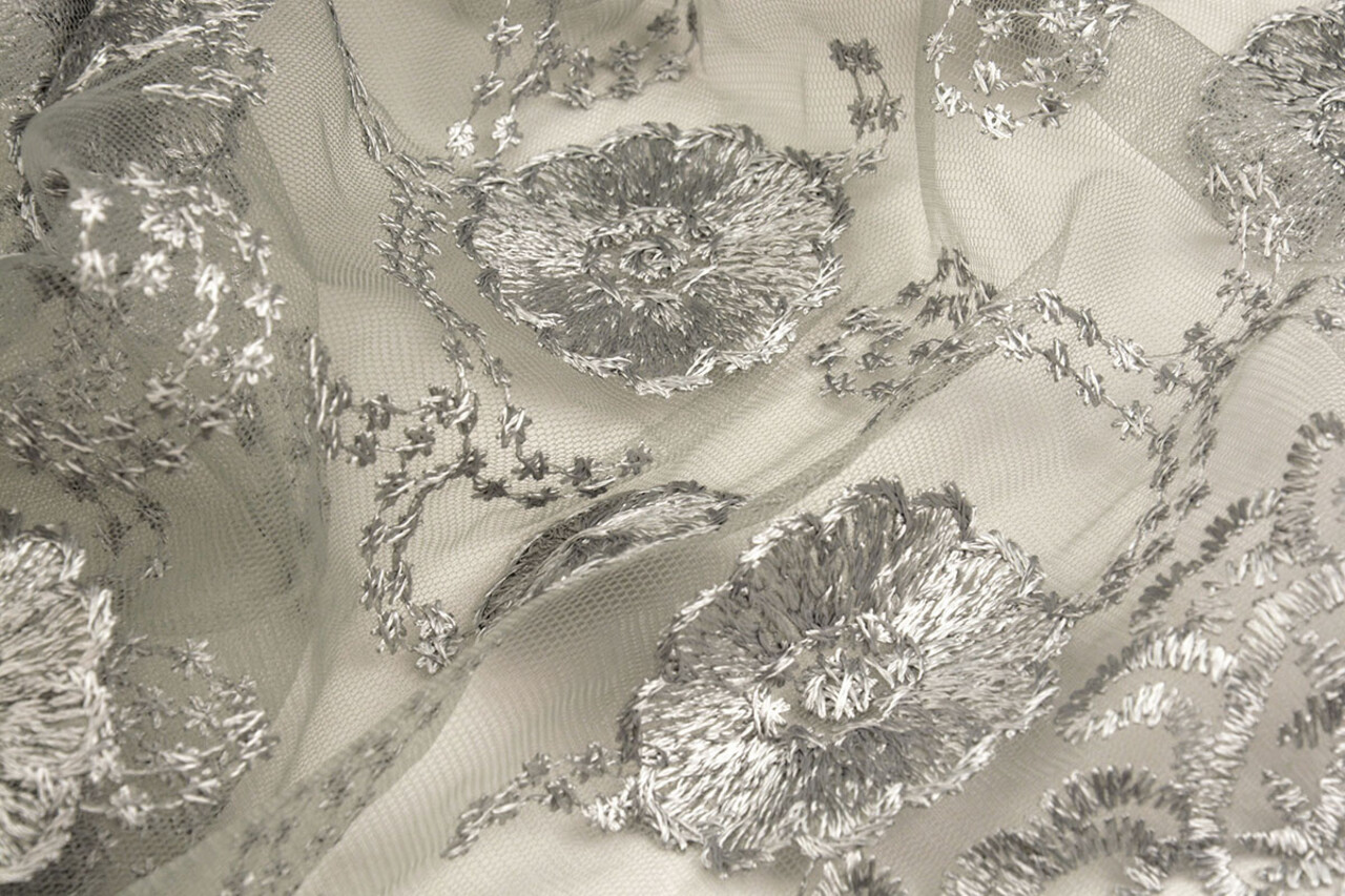 Mesh Embroidered Francesca Light Grey