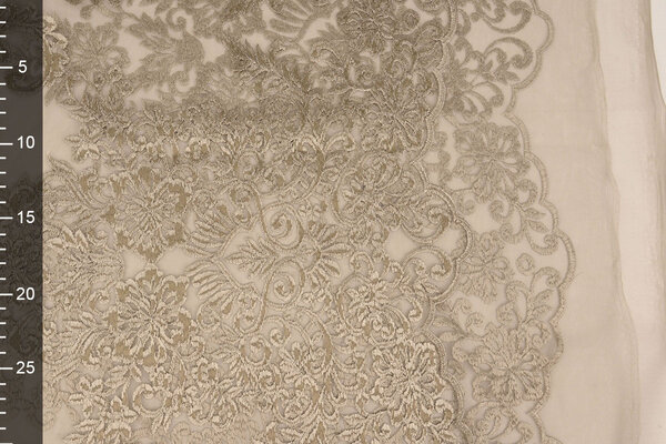 Mesh Geborduurd Alice Taupe