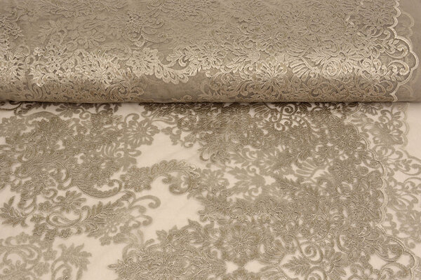 Netz Bestickt Penelope Alice Taupe