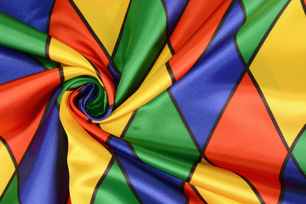 Poly Satin Bedruckt Großes Raute Multi 1 Poly Satin Bedruckt Großes Raute Multi 1