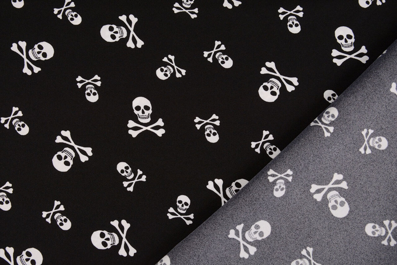 Bi-Stretch Printed Pirate Skull Black