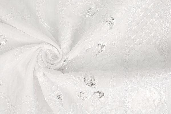 Brodé Paillettes sur Polyester Soie Blanc Brodé Paillettes sur Polyester Soie Blanc