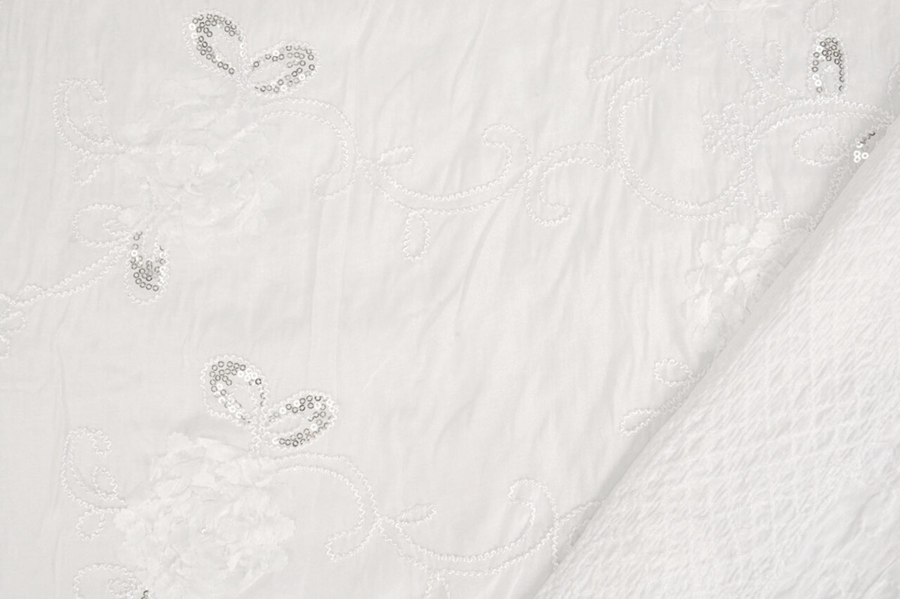 Brodé Paillettes sur Polyester Soie Blanc Brodé Paillettes sur Polyester Soie Blanc