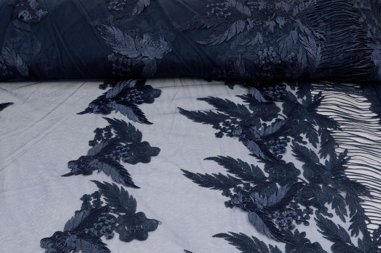 Mesh Ricamato Agatha Scuro Blu Mesh Ricamato Agatha Scuro Blu