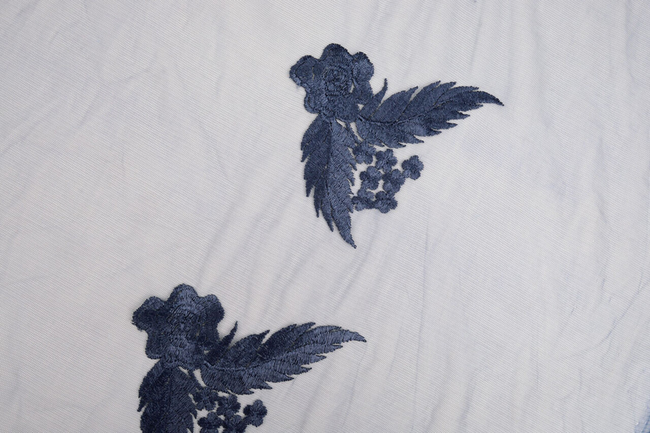 Mesh Geborduurd Agatha Donker Blauw