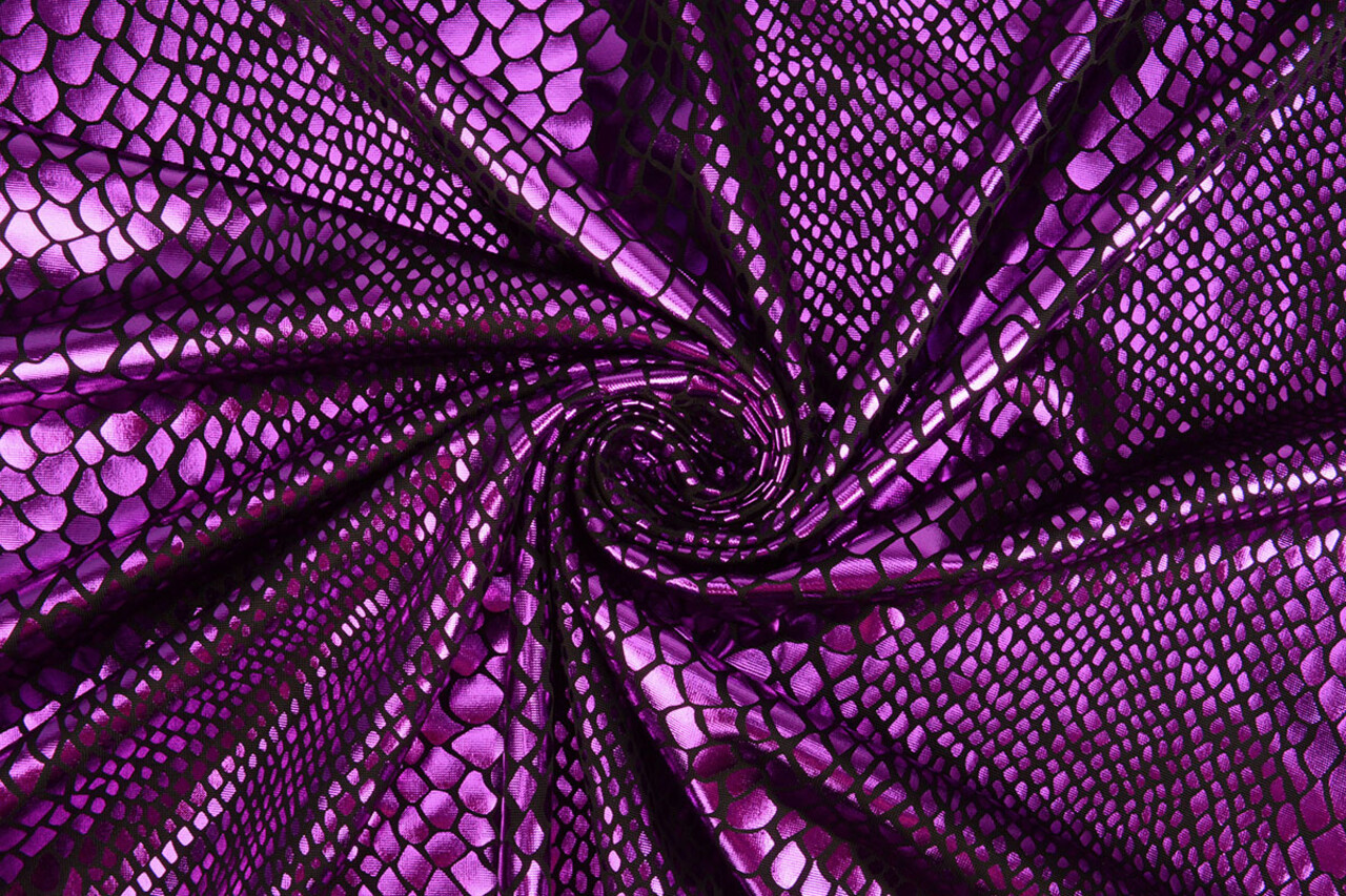 Lamé Estampado de Serpiente Morado Lamé Estampado de Serpiente Morado