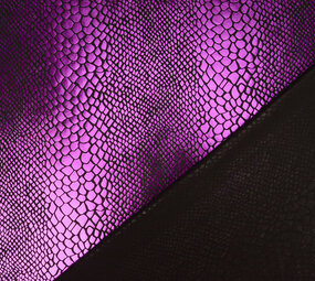 Lamé Estampado de Serpiente Morado Lamé Estampado de Serpiente Morado