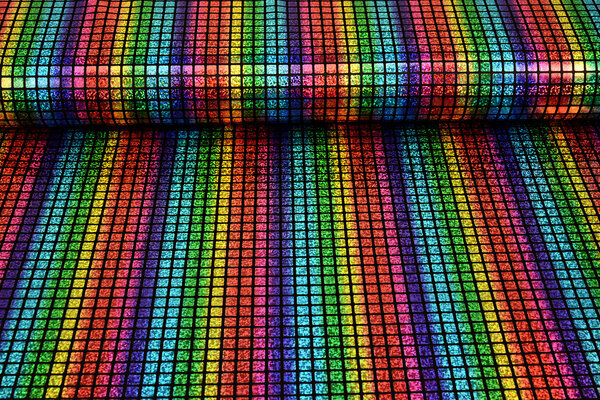 Lamé Regenbogen Karo Schwarz 2