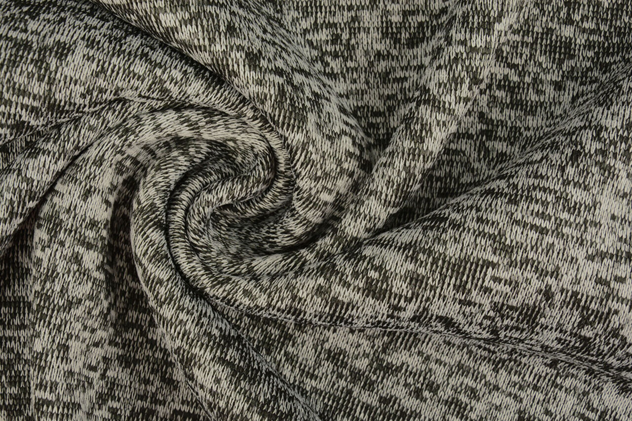 Knitted Fleece 3-Tone Black Grey Knitted Fleece 3-Tone Black Grey