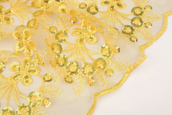 Mesh Ricamato Paillettes Rosetta Giallo Mesh Ricamato Paillettes Rosetta Giallo