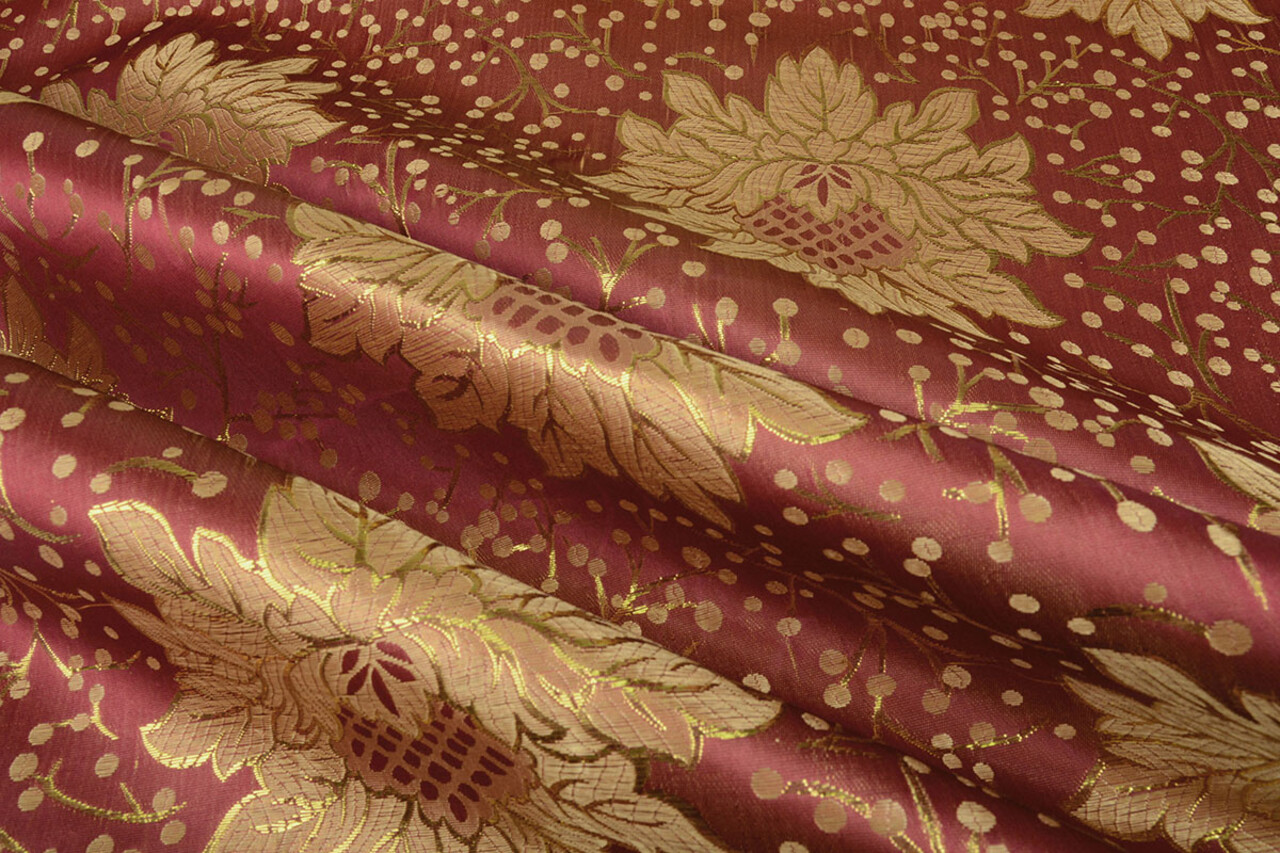Brocade Flowers Levani Bordeaux Brocade Flowers Levani Bordeaux