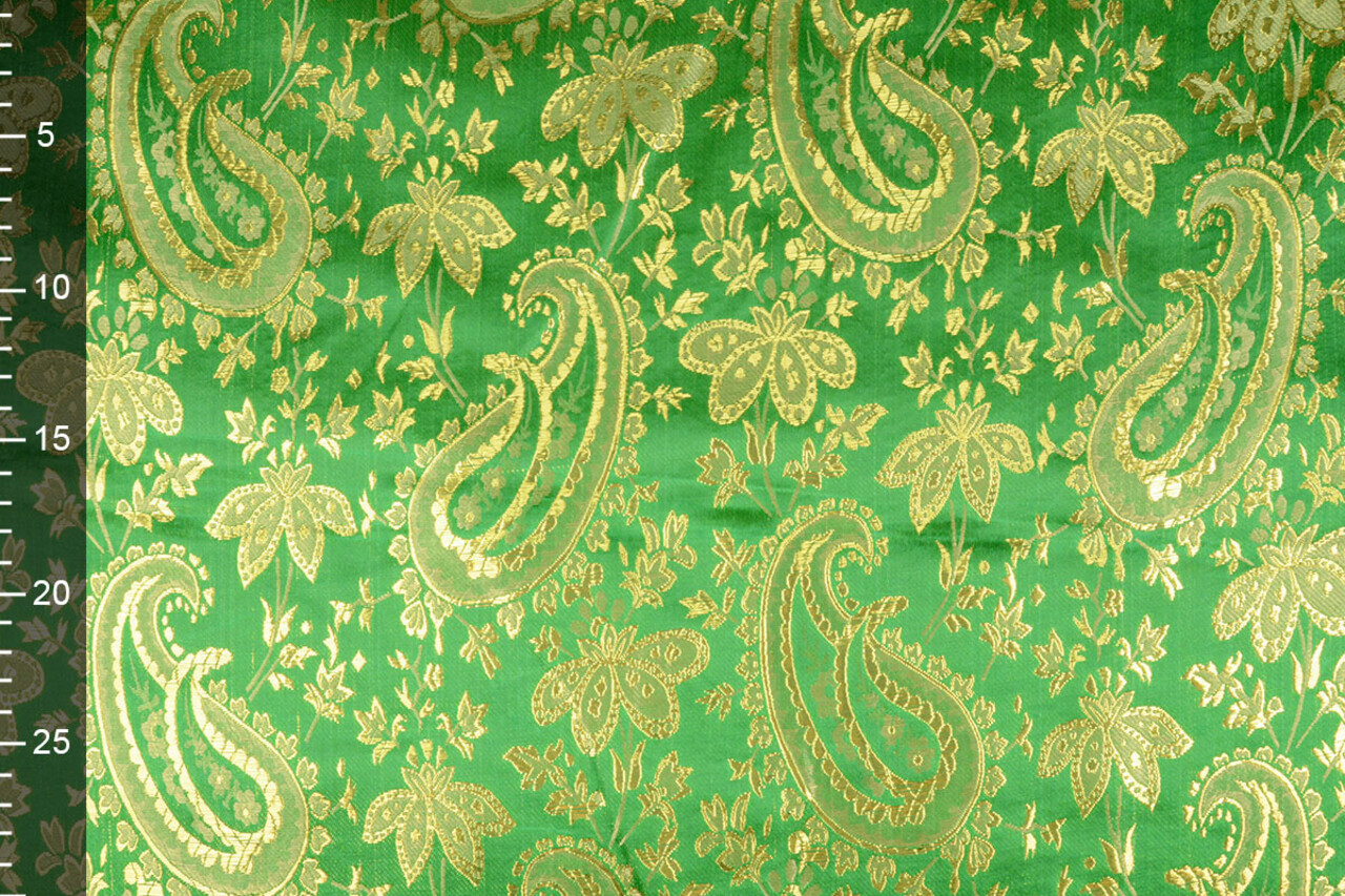 Brocade Paisley Fantasy Green