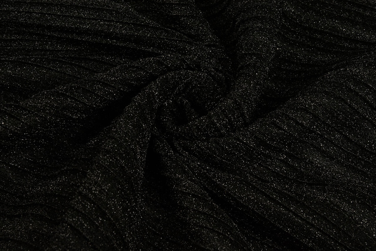 Lurex Pleated Fold Black