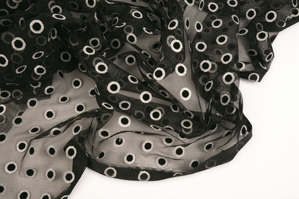 Feiner Tüll Okiri Silber-Schwarz