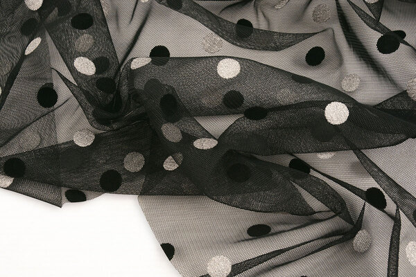 Feiner Tüll Circulo Silber-Schwarz