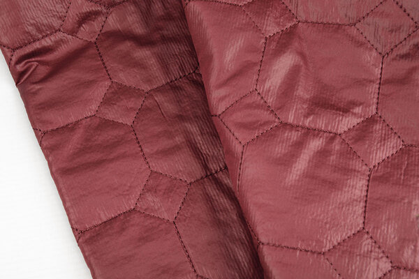 Steppfutter Jackenstoff Hexagonon Bordeaux Steppfutter Jackenstoff Hexagonon Bordeaux