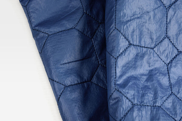 Matelassé Tissu pour Manteau Hexagoon Bleu Foncé Matelassé Tissu pour Manteau Hexagoon Bleu Foncé