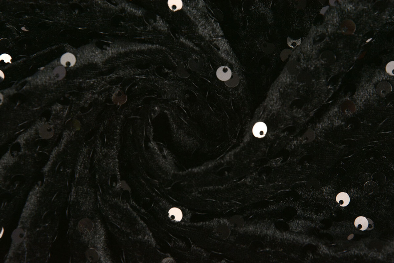 Sequins on Velvet Black - Black