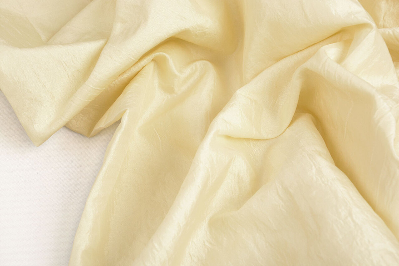 Crinkle Taft  Natural