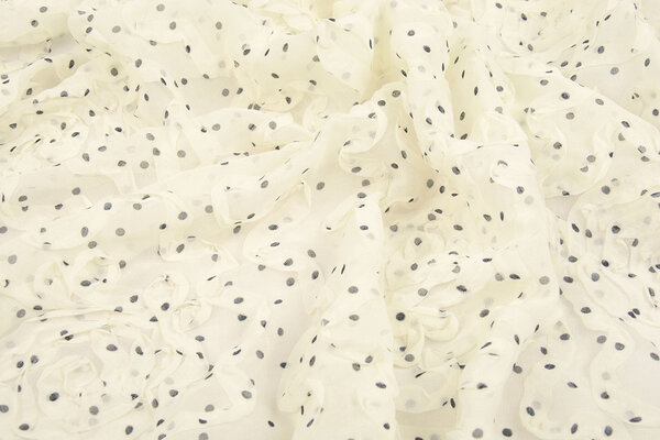 Chiffon Ruches en Stippen Creme Chiffon Ruches en Stippen Creme