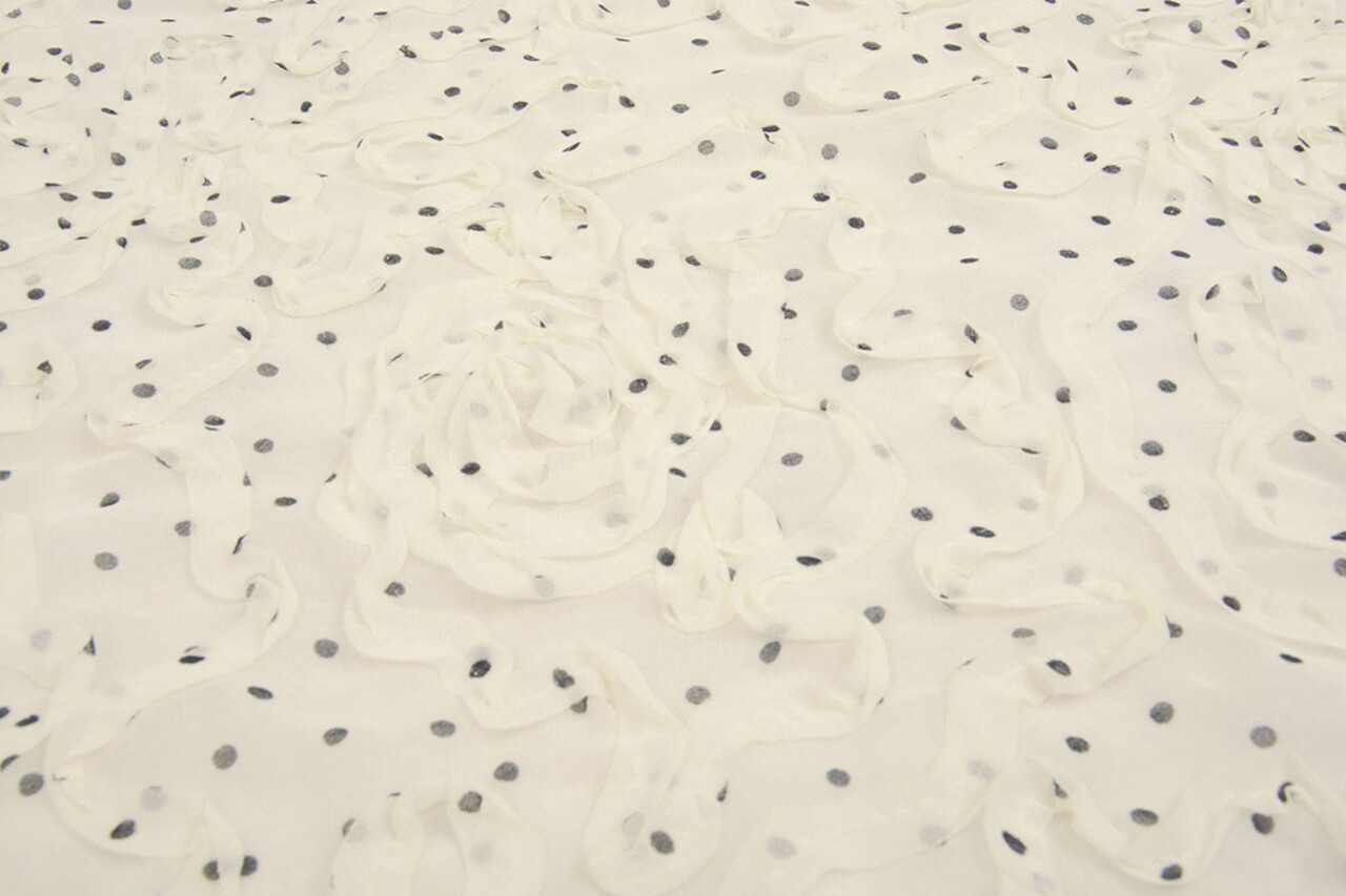 Chiffon Ruches en Stippen Creme Chiffon Ruches en Stippen Creme