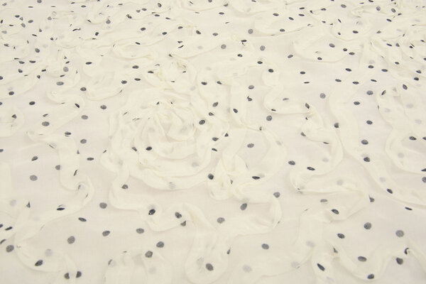 Chiffon Ruches en Stippen Creme Chiffon Ruches en Stippen Creme