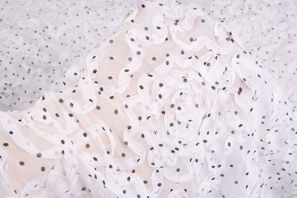 Chiffon Rüschen und Punkte Weiß