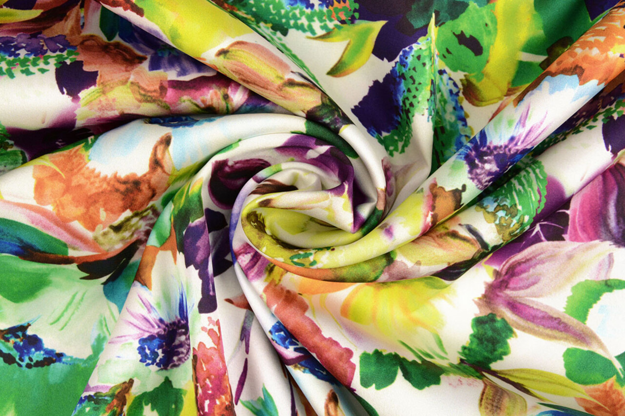 Oeko-Tex®  Stretch Satin Bedruckt English Garden Oeko-Tex®  Stretch Satin Bedruckt English Garden