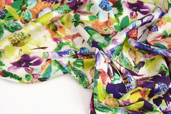 Oeko-Tex®  Stretch Satin Bedruckt English Garden Oeko-Tex®  Stretch Satin Bedruckt English Garden