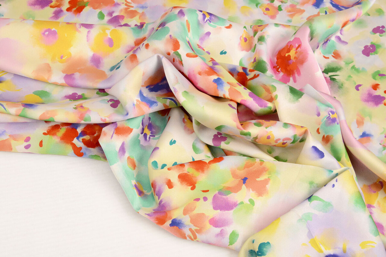 Oeko-Tex®  Stretch Satijn Bedrukt Watercolour Flowers