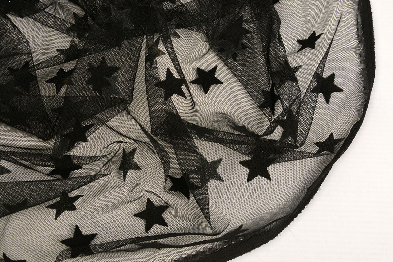 Fin Tulle Étoiles Noir