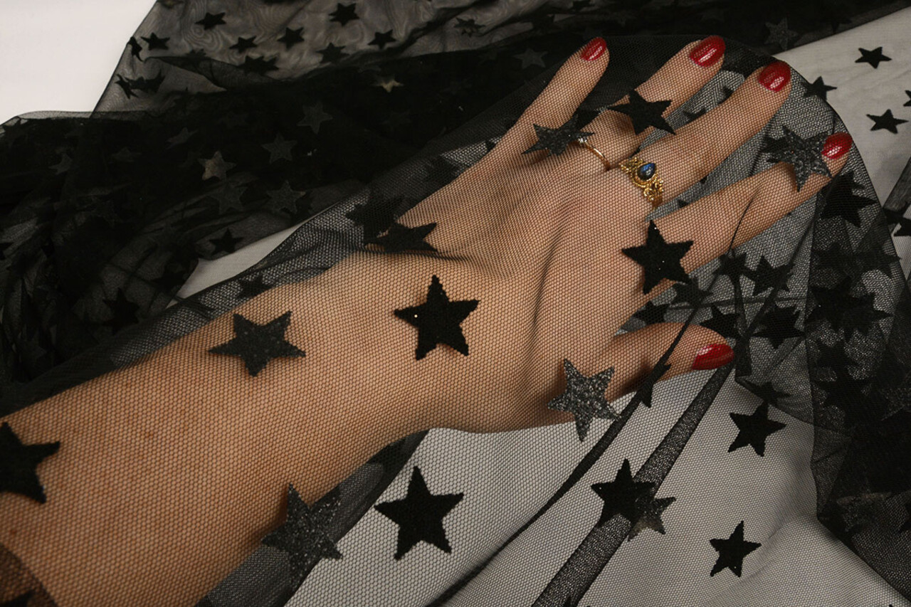 Feiner Tüll Sterne Schwarz