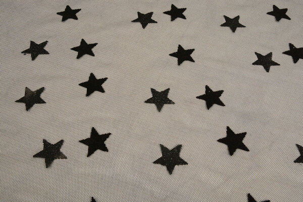 Fina Tul Estrellas Negro