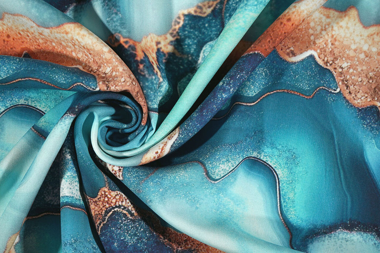 100% Viscose Nebulae Pouring 100% Viscose Nebulae Pouring