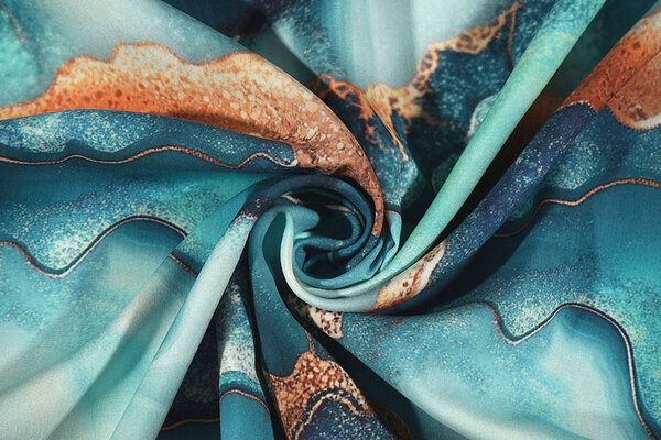 100% Viscose Nebulae Pouring 100% Viscose Nebulae Pouring