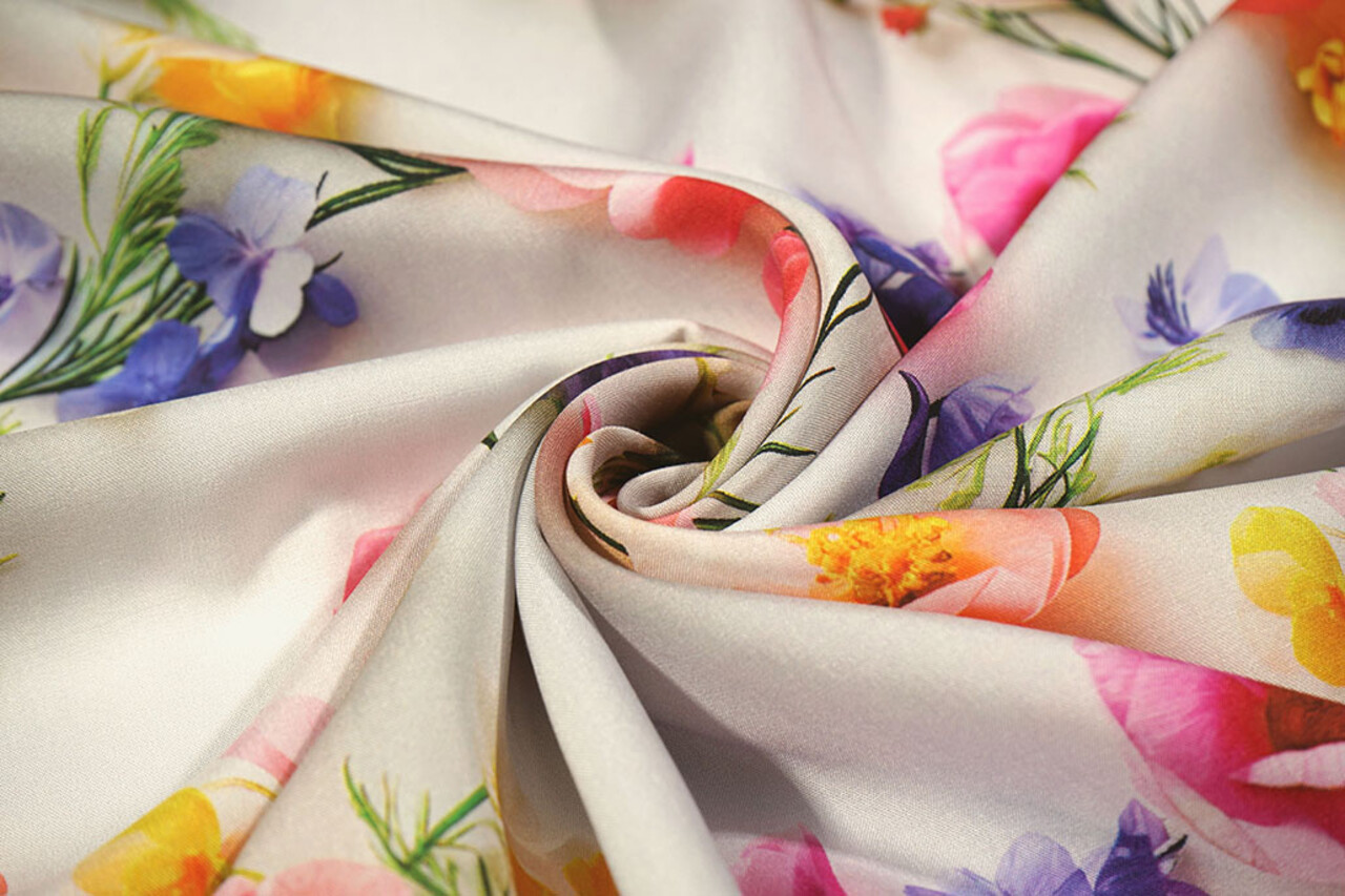 100 % Viscose Tuliora Fleurs 100 % Viscose Tuliora Fleurs