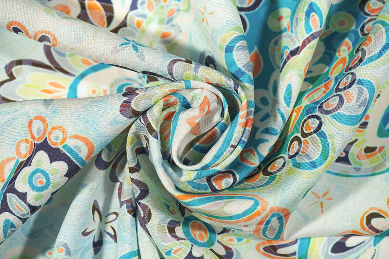 100% Viskose Turisca Paisley 100% Viskose Turisca Paisley