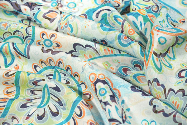 100% Viskose Turisca Paisley