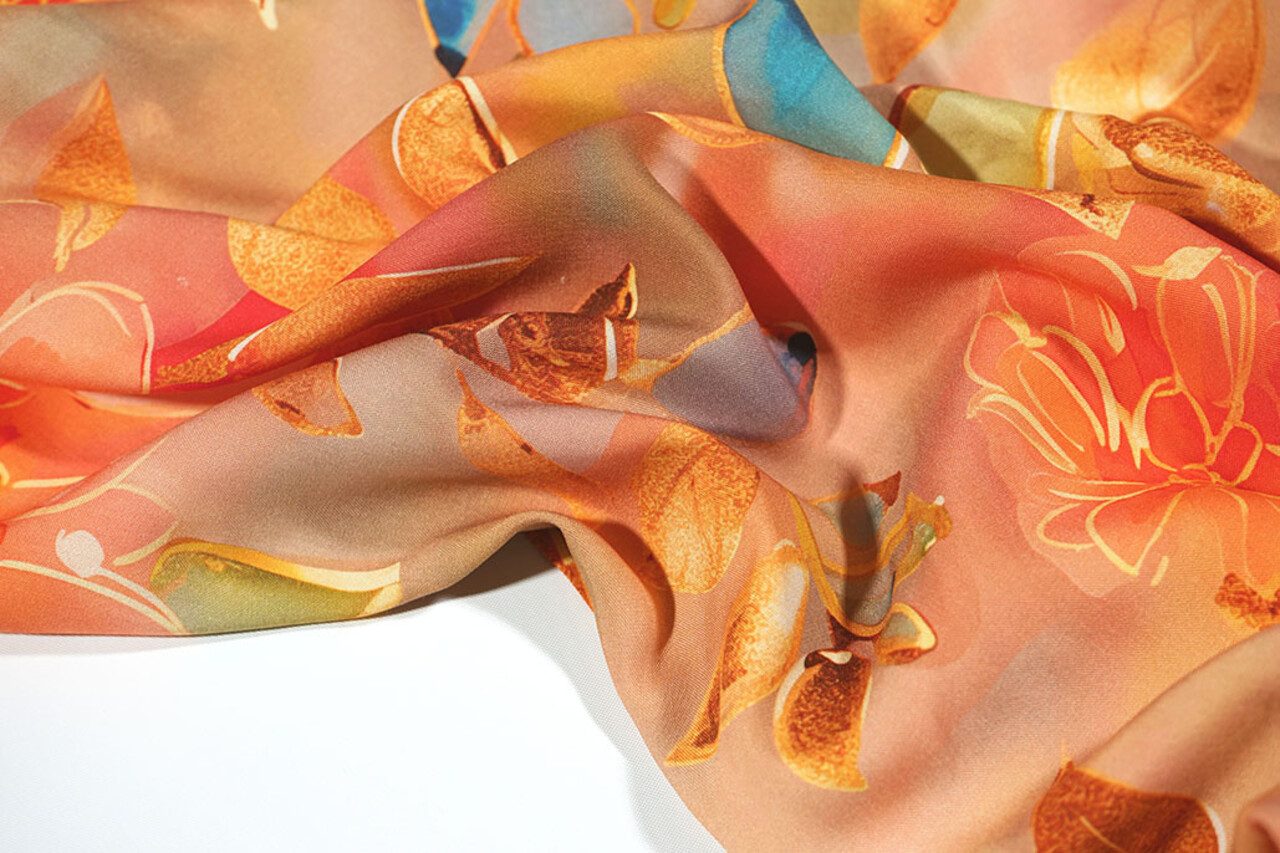 100% Viscose Solmara Bloemen 100% Viscose Solmara Bloemen